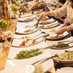 Kontrolný zoznam cateringového vybavenia pre malé a veľké párty